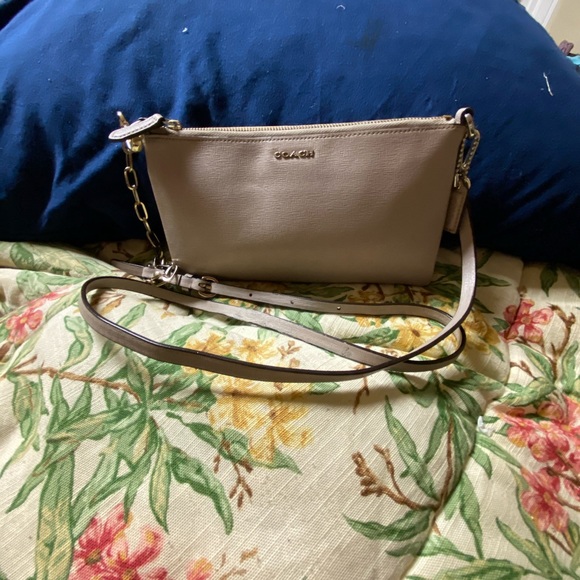 Coach Handbags - Coach crossbody bundle